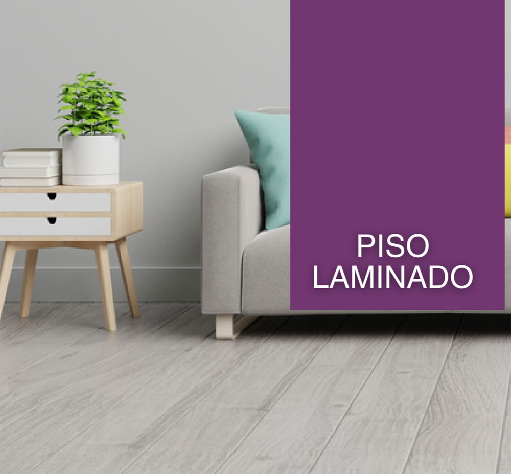 Sala con piso laminado en tonos grises, solucion perfecta para hogares en SLP que buscan estilo y funcionalidad.